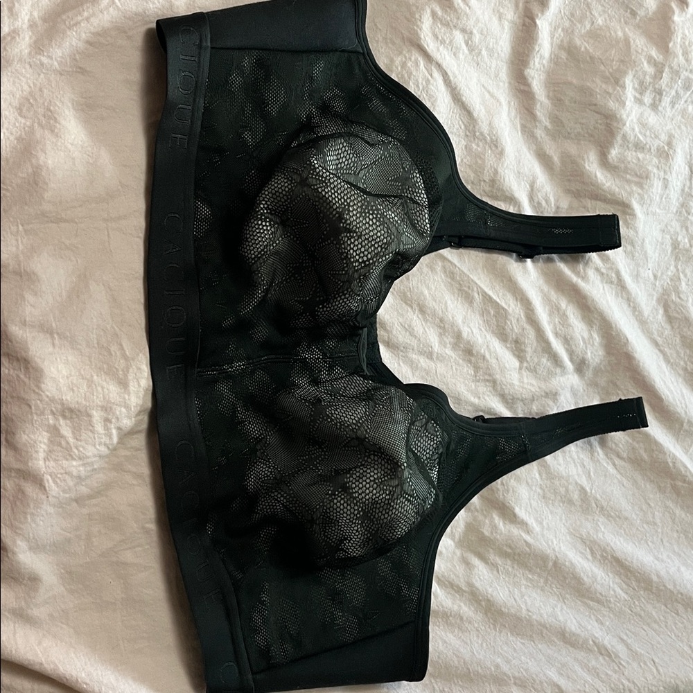 Cacique Black and Gray Bra 44dd like new